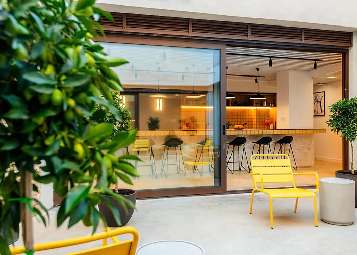 Colo Colo Hostel Valencia - Single Private Beds